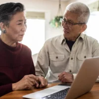 Online Wills vs. Traditional Wills: Which One Is Right for You?